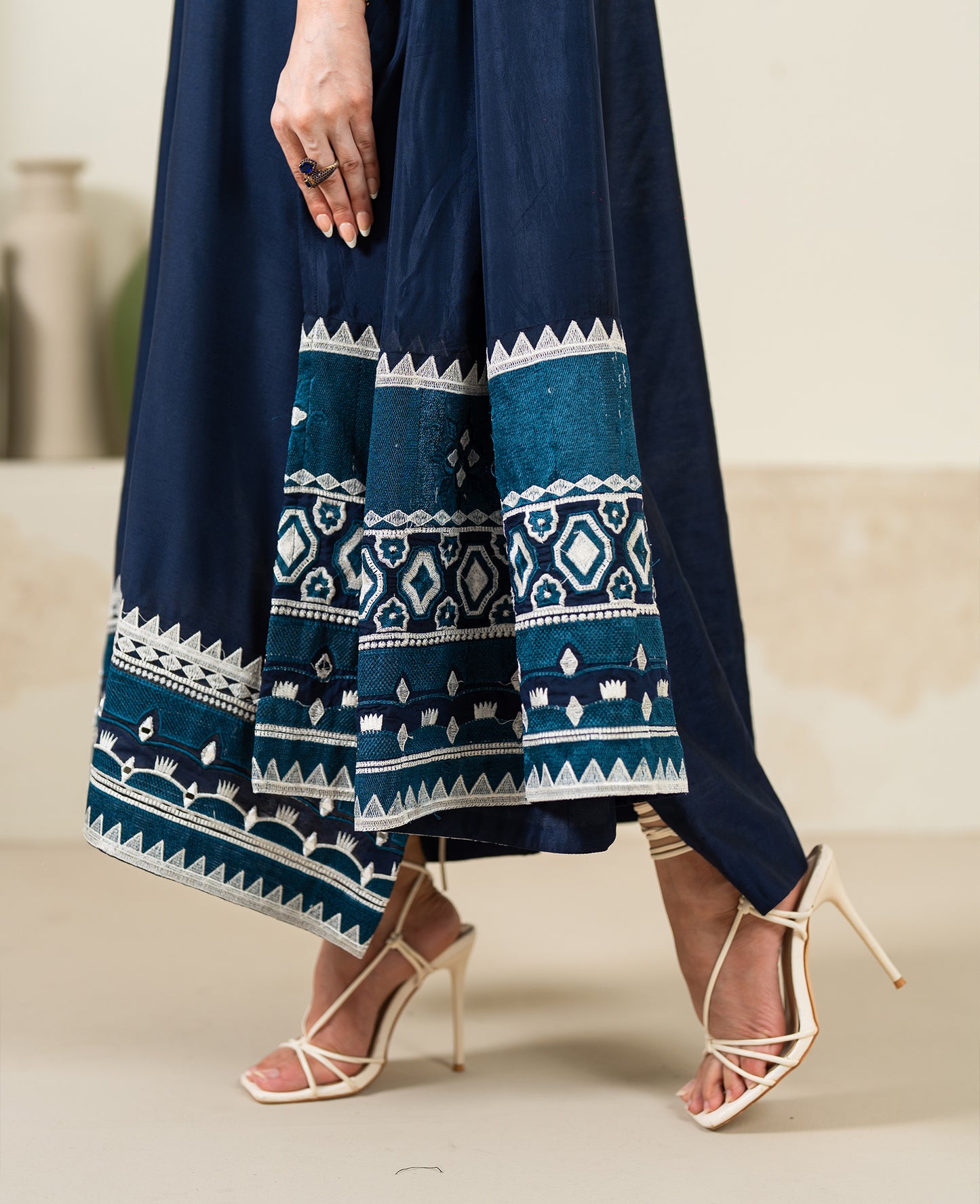 Navy Bloom
